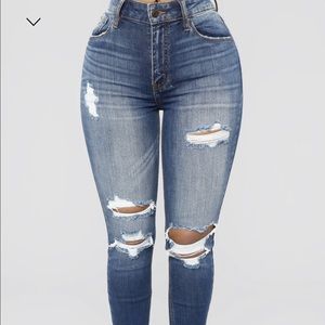 BRAND NEW! Fashion Nova Don’t Believe It Skinny Jeans Size 3